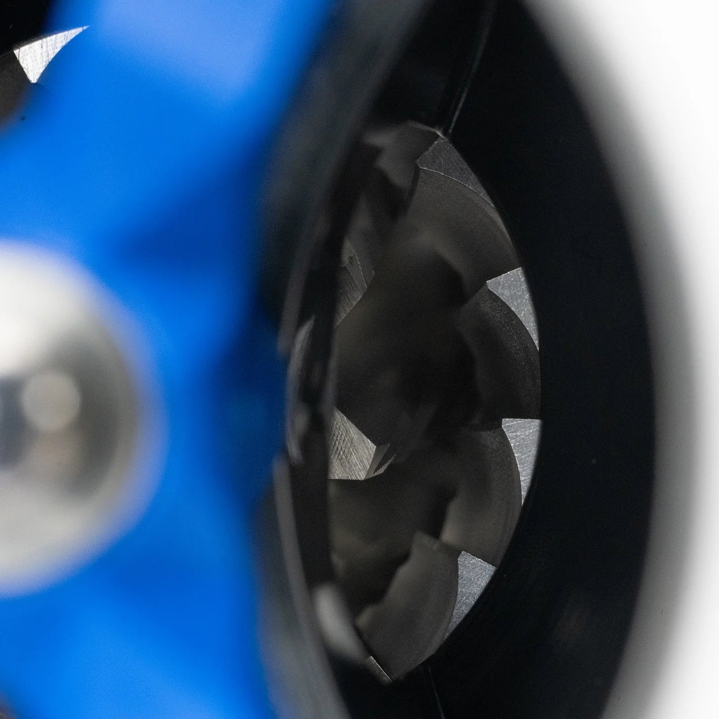 Comandante C40 LAB Series Nitro Blade